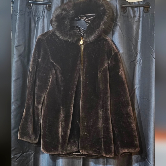 Susan Graver Jackets & Blazers - Susan Graver Reversible Brown Plush Fur Hooded Coat Jacket Womens Large NWOT